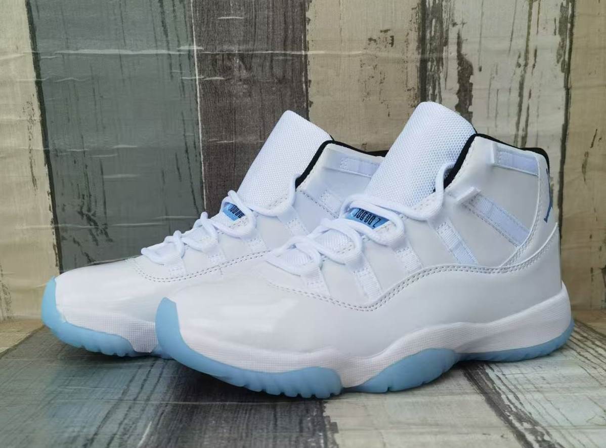 Air Jordan 11 Retro – "White/Silver" (Pure Platinum)
