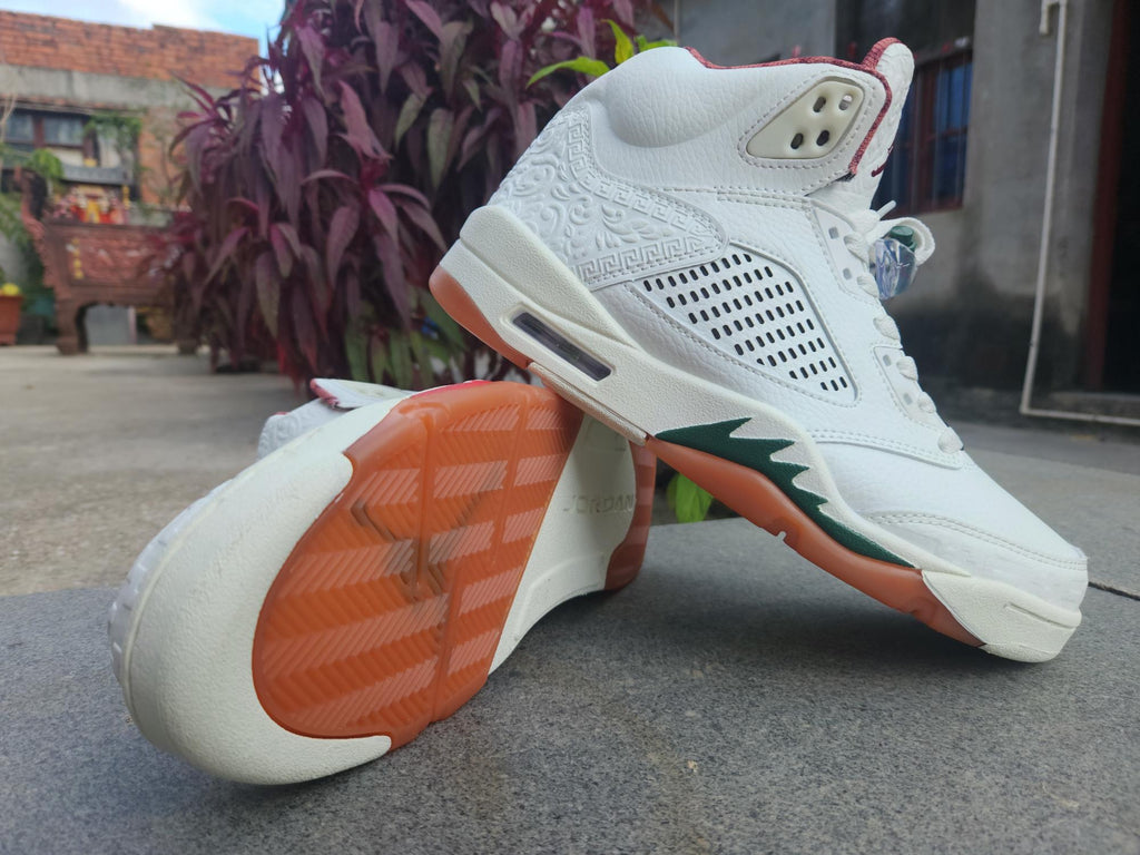Air Jordan 5 Retro – Mexico "International Flight"
