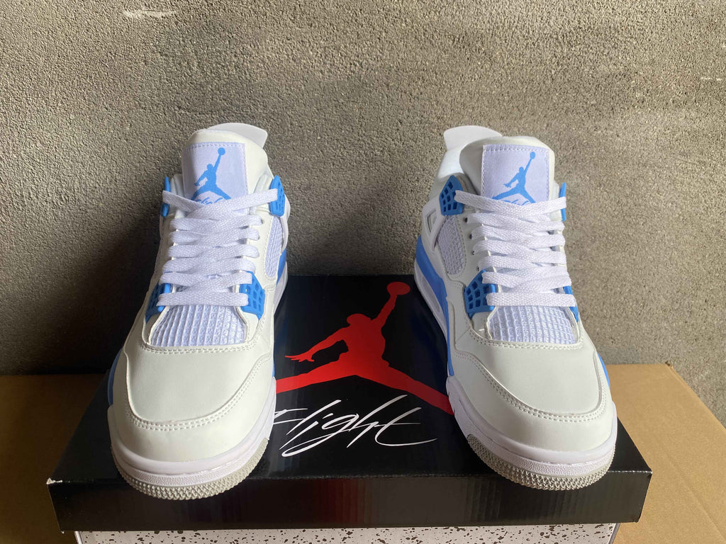 Air Jordan 4 Retro – White/Blue