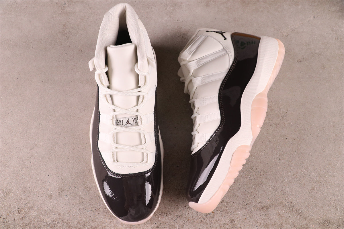 Air Jordan 11 Retro WMNS 'Neapolitan'