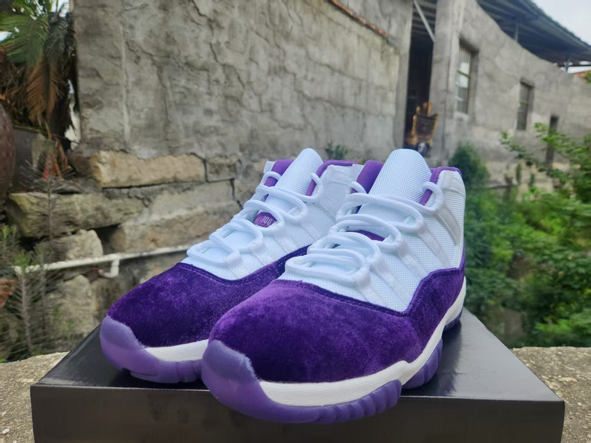 Air Jordan 11 Retro 'White Velvet Purple'