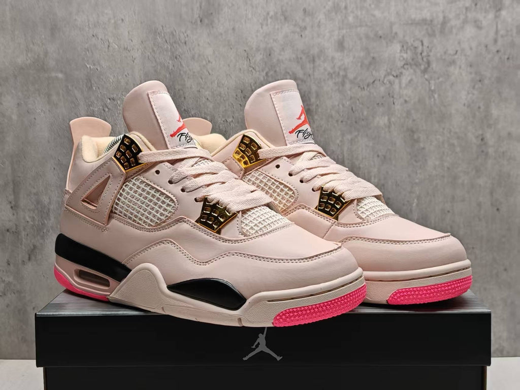 Air Jordan 4 – Beige/Pink