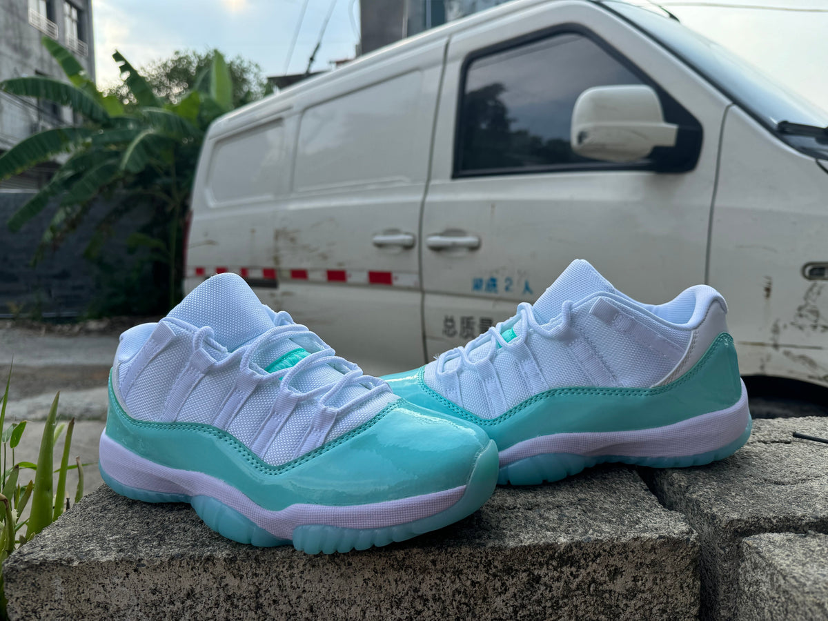 Air Jordan 11 Retro – White/Light Green