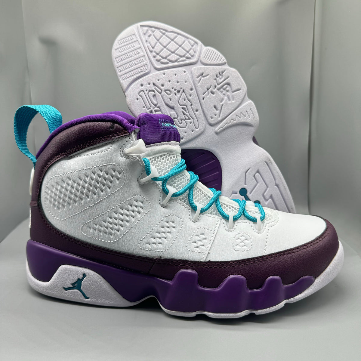 Air Jordan 9 Retro – White/Purple