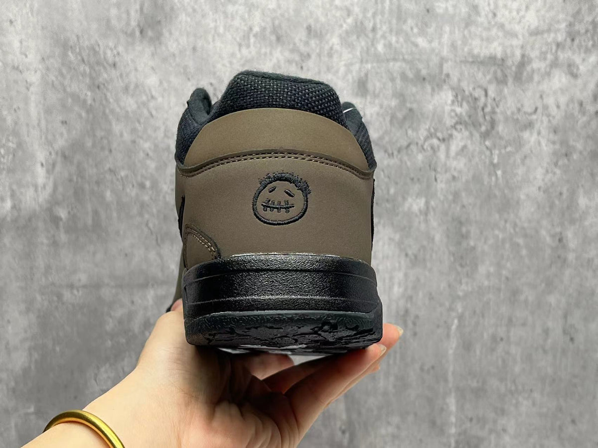 Air Jordan 1 Retro High OG × Travis Scott – Black/Brown
