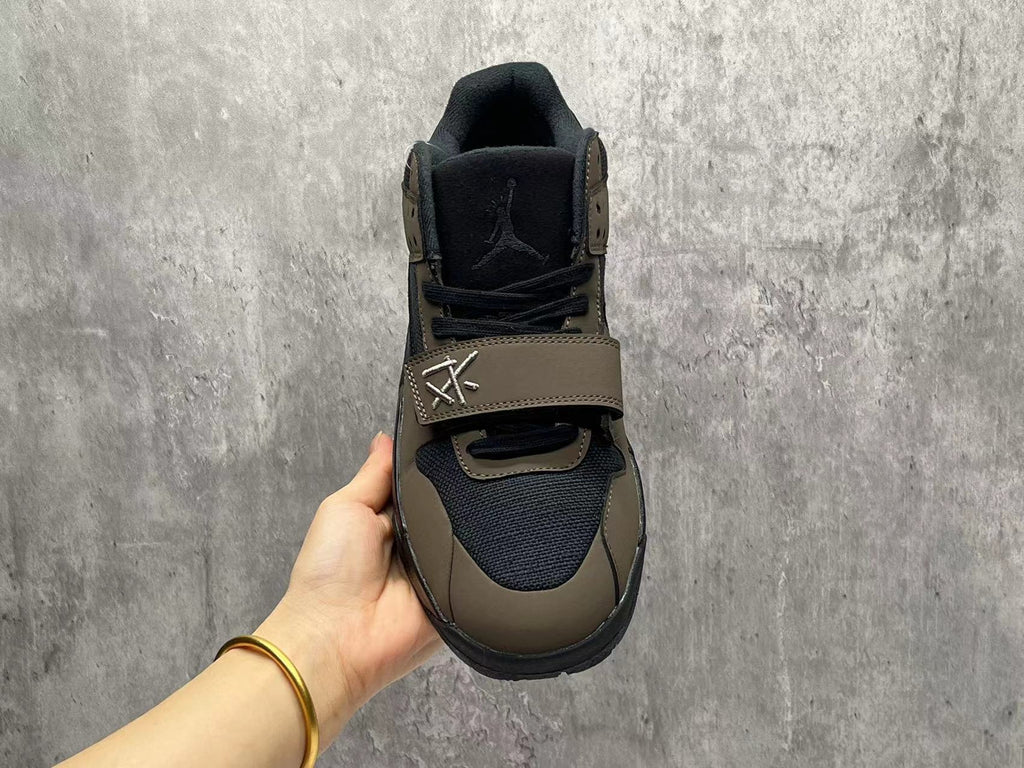 Air Jordan 1 Retro High OG × Travis Scott – Black/Brown