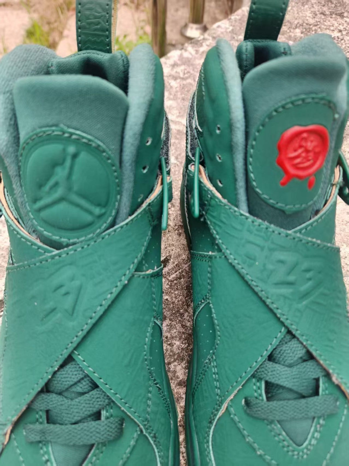 Air Jordan 8 'New Jungle Green'